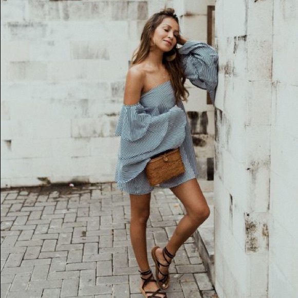 **BNWOT** Faithfull The Brand Phi Phi Dress - Picture 2 of 8